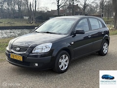 Kia Rio - 1.5 CRDi EX
