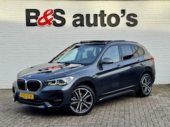 BMW X1 - SDrive18i High Executive Cruise Climate control Leer+memory Sfeerverlichting Navigatie Ful