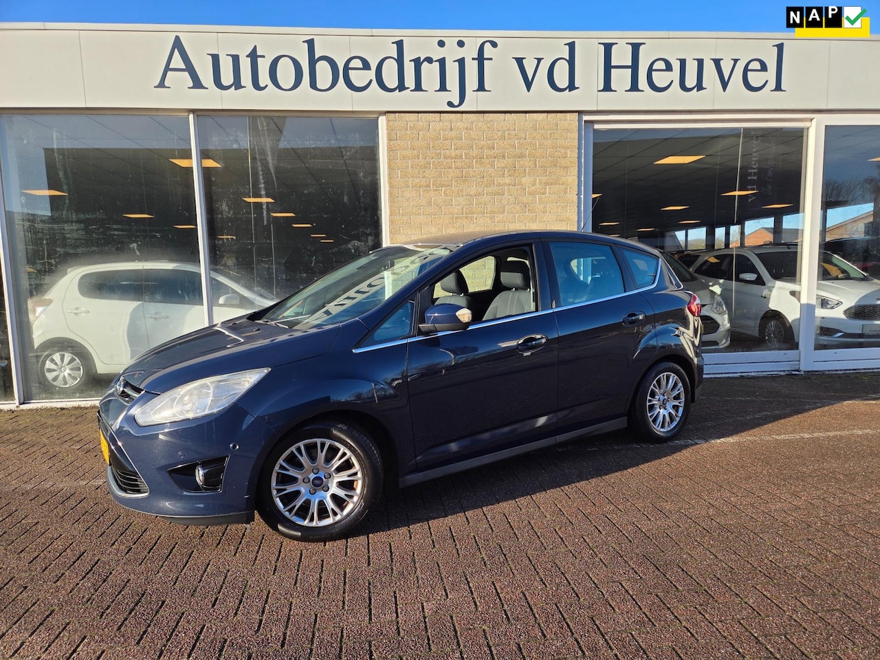 Ford C-Max - 1.6 SCTi Titanium Trekhaak! 1500kg trekgewicht * Winterset op velg* Rijklaar - AutoWereld.nl