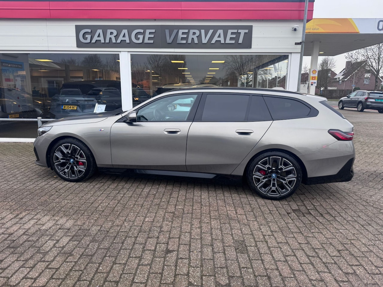 BMW i5 - eDrive40 M Sport Edition 84 kWh eDrive40 M Sport Edition 84 kWh - AutoWereld.nl