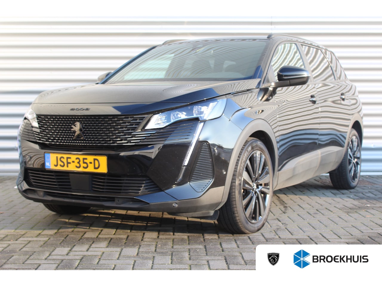 Peugeot 5008 - 1.2 PURETECH 130PK 7-ZITS GT PACK AUTOMAAT / NAVI / CLIMA / PDC / 19" LMV / CAMERA / KEYLE - AutoWereld.nl