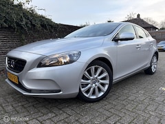 Volvo V40 - 1.6 T3 Momentum 81.000KM
