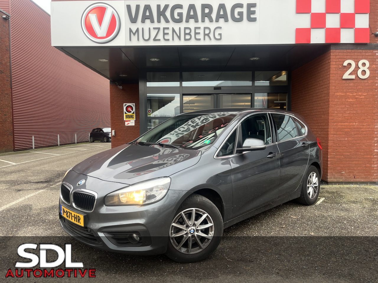 BMW 2-serie Active Tourer - 218i Centennial Executive 218i Centennial Executive // - AutoWereld.nl