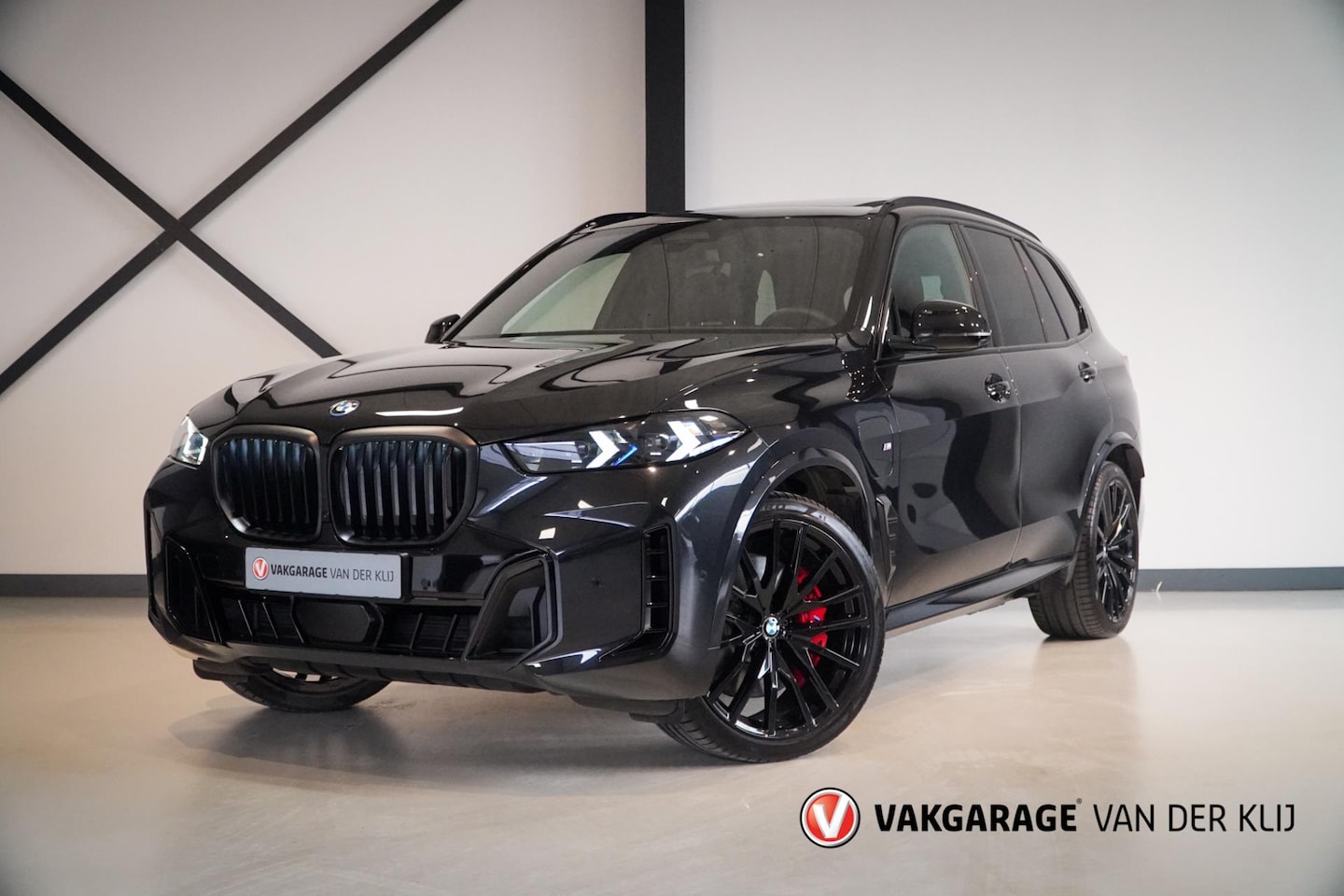BMW X5 - XDrive50e M-Sport Pro | Panorama | Driving Ass. Prof. | Comfort Zetels | Trekhaak | Soft C - AutoWereld.nl