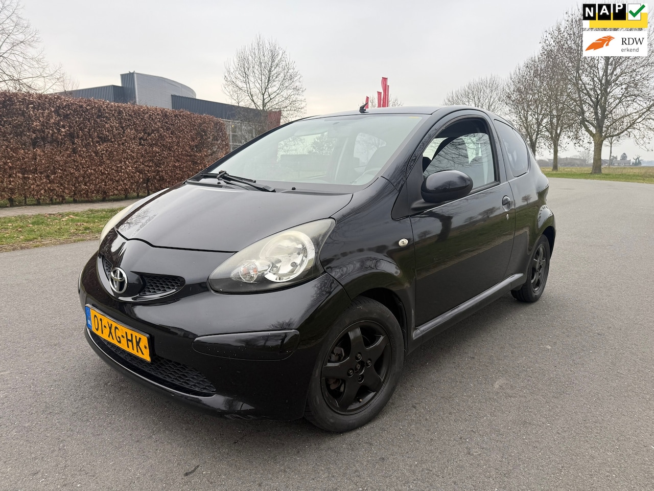 Toyota Aygo - 1.0-12V + APK/NAP/ELEC.RAMEN - AutoWereld.nl