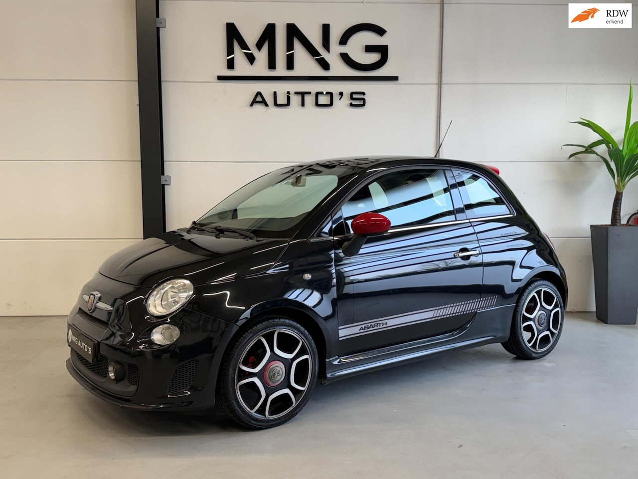 Fiat 500 Abarth - 1.2 ABARTH|PANO|KUIPSTOELEN|INRUILKOOPJE!|VOL - AutoWereld.nl