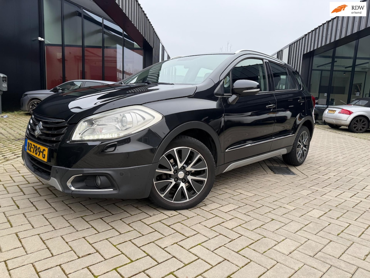 Suzuki SX4 S-Cross - 1.6 Clima LED Keyless Camera Cruise - AutoWereld.nl