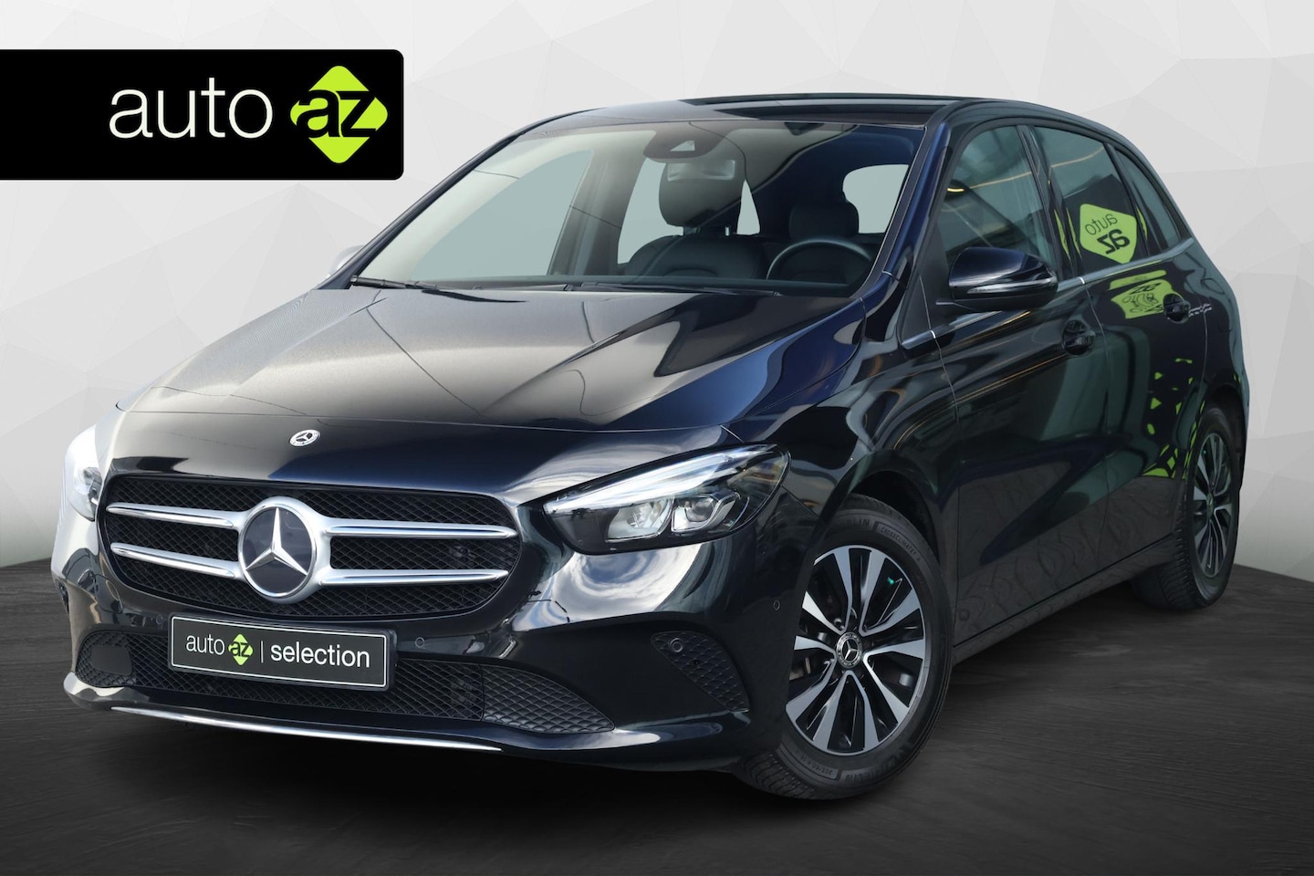 Mercedes-Benz B-klasse - 180 Business Solution Luxury / Camera / Apple Carplay - AutoWereld.nl