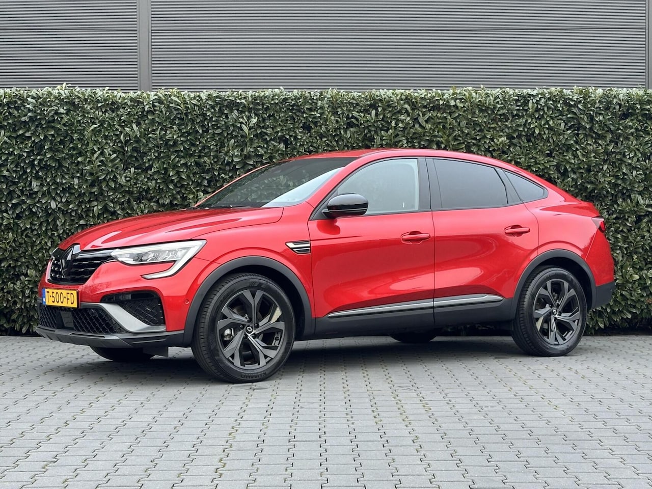 Renault Arkana - 1.6 E-TECH Hybrid 145 E-Tech Engineered 1.6 E-Tech hybrid 145 E-Tech engineered, NL AUTO, NAP LOGISCH, BOSE, LEDER, CARBON, CRUISE - AutoWereld.nl