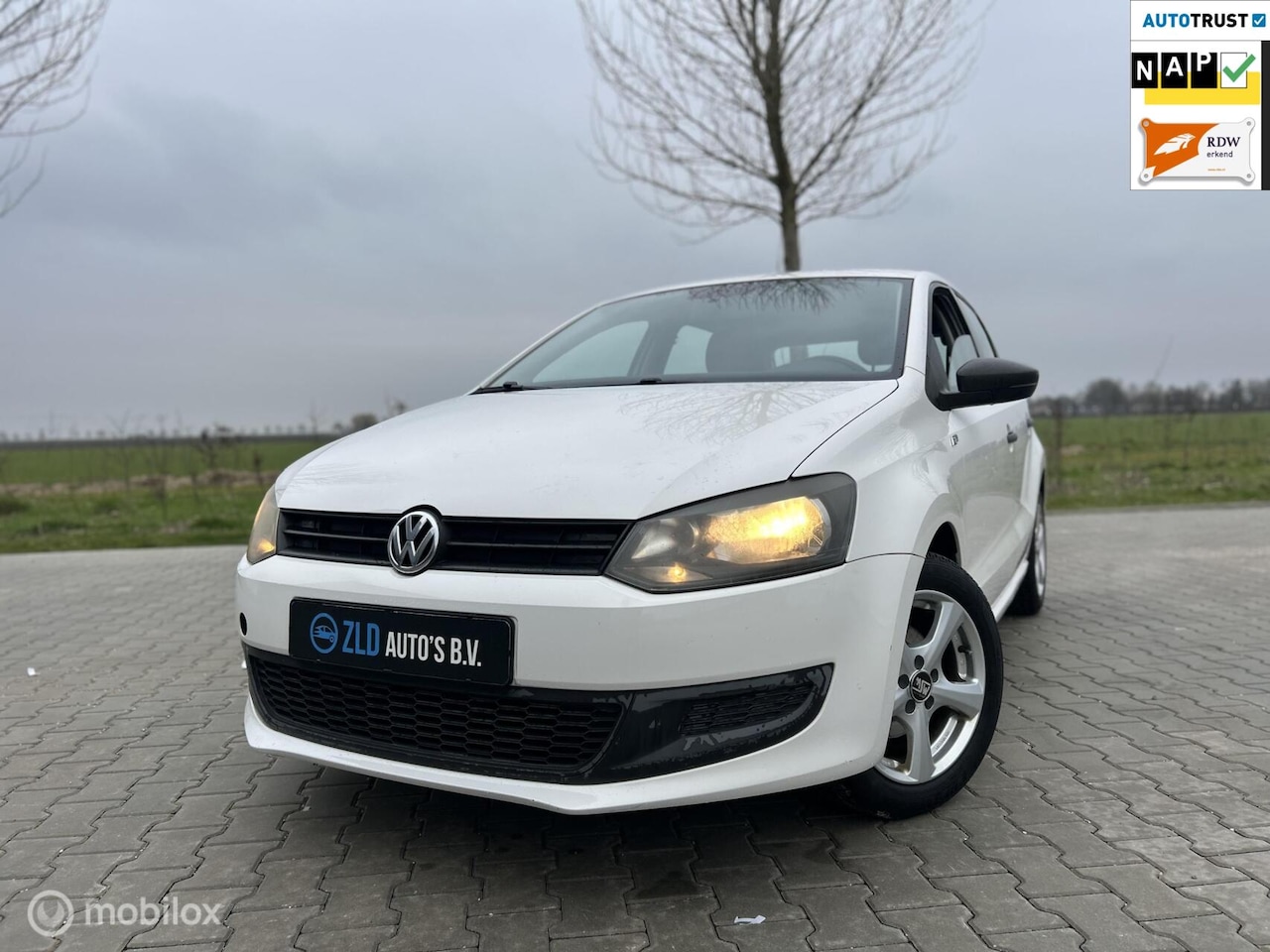 Volkswagen Polo - 1.2 R-LINE|APK|AIRCO|CARPLAY| - AutoWereld.nl