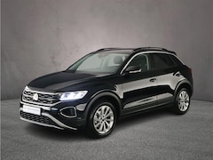 Volkswagen T-Roc - Life Edition 1.5 TSI 150pk DSG Automaat Adaptive cruise control, Achteruitrijcamera, LED k