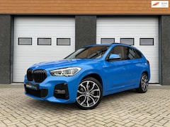 BMW X1 - XDrive20i 192PK LCI M-Sport Pano Camera Navi HUD