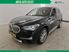 BMW X1 - SDrive20i 178pk Automaat High Executive Edition | Model xLine | Panoramadak | Beige Leder