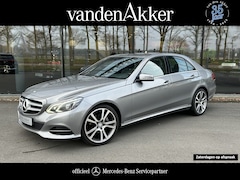 Mercedes-Benz E-klasse - 220 CDI 170pk Avantgarde // Automaat // LED koplampen // Navigatie // 19" Velgen // Climat