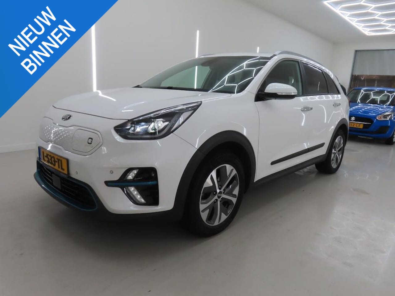 Kia e-Niro - DYNAMICPLUSLINE 64 KWH I 3-FASE I 100% SOH I ALL-IN PRIJS I P-CAMERA - AutoWereld.nl