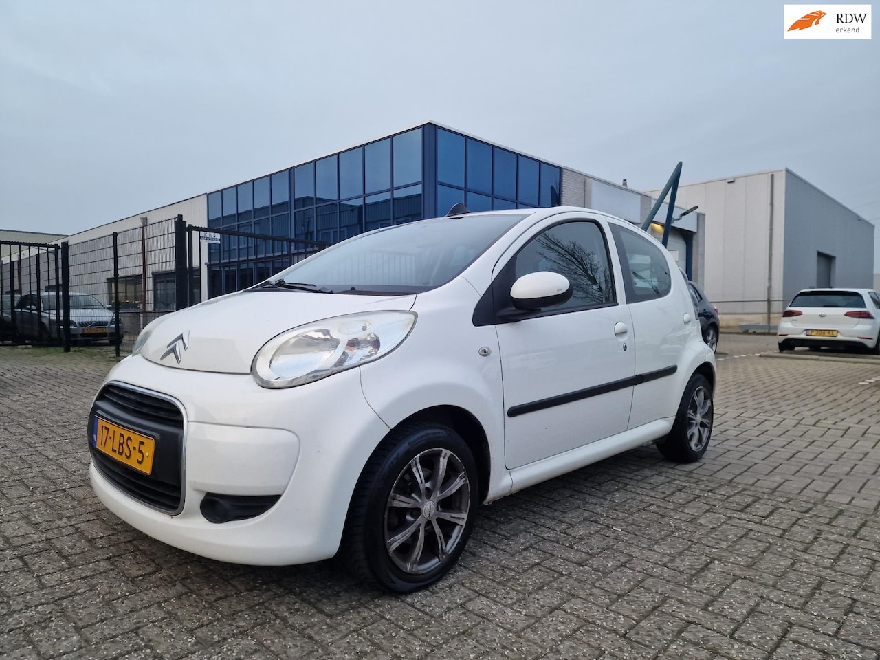 Citroën C1 - 1.0-12V Ambiance CARPLAY NAVI 5 DEUR BOEKJES AIRCO - AutoWereld.nl