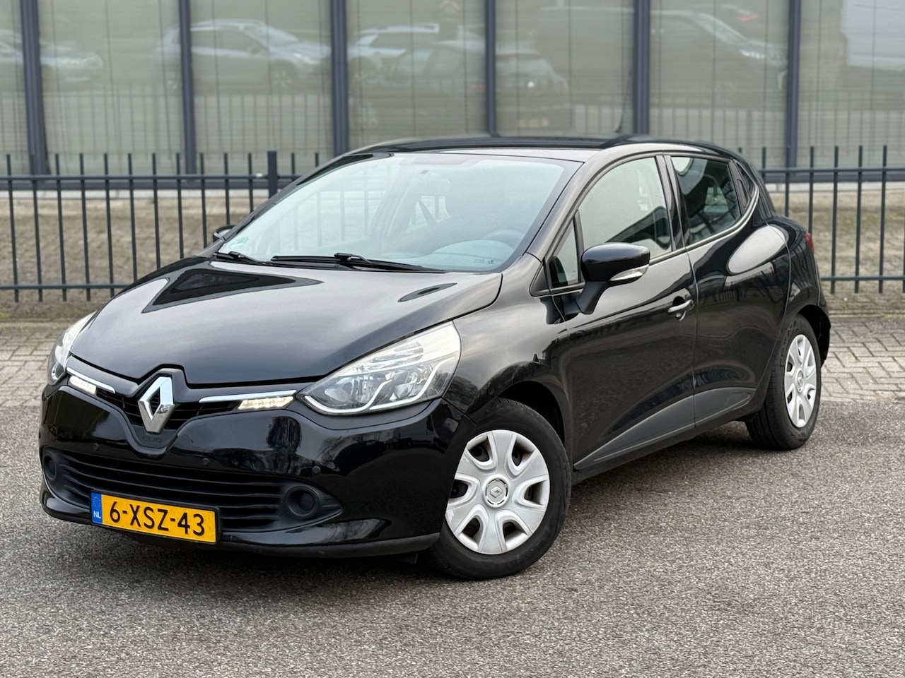 Renault Clio - 0.9 TCe Expression | APK | NAP - AutoWereld.nl