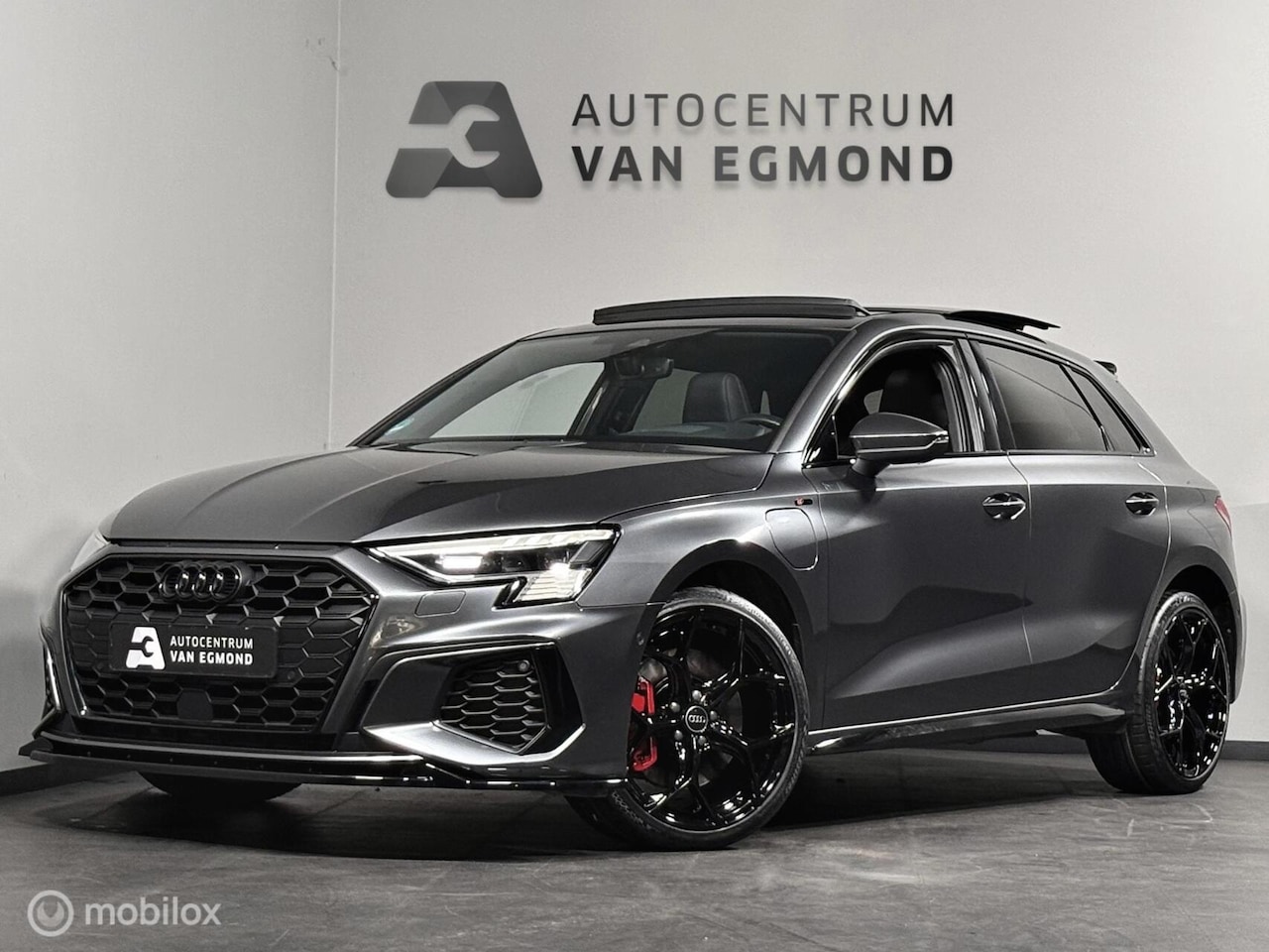 Audi A3 Sportback - 45 TFSIe 2X S-LINE | PANO | VOL! - AutoWereld.nl