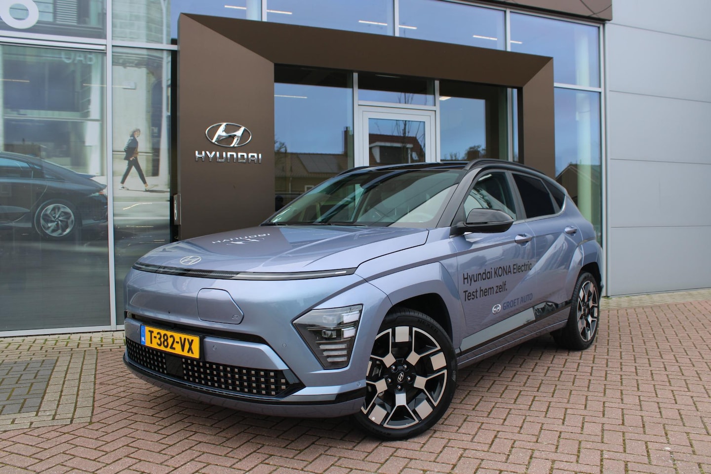 Hyundai Kona Electric - Premium Sky 65.4 kWh Automaat Leer Airco 360 Camera Carplay Demo Nieuwstaat - AutoWereld.nl