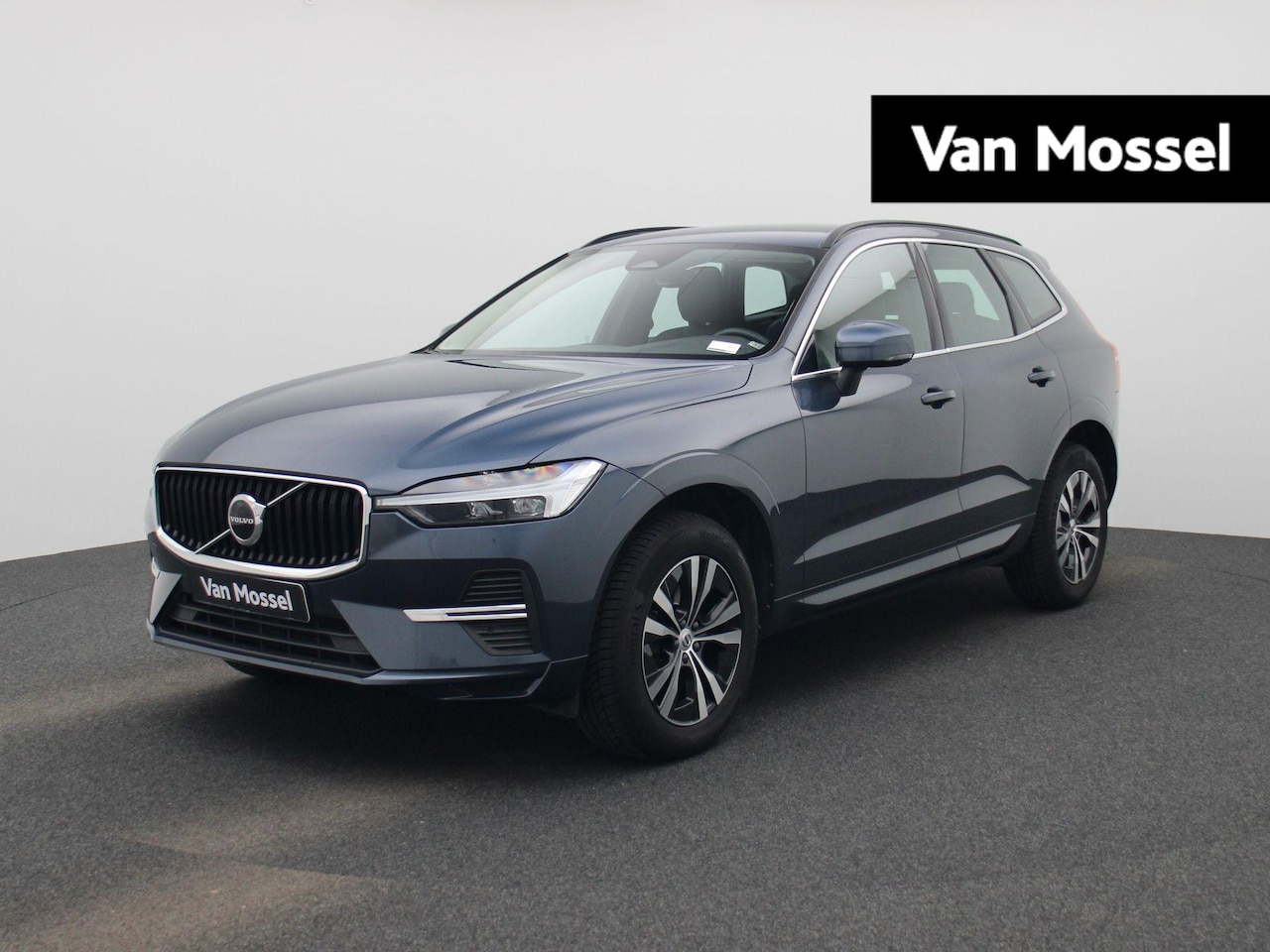 Volvo XC60 - B4 Diesel Geartronic Momentum Pro | LEER | CAMERA | STOEL-STUURWIELVERWARMING | GOOGLE NAV - AutoWereld.nl