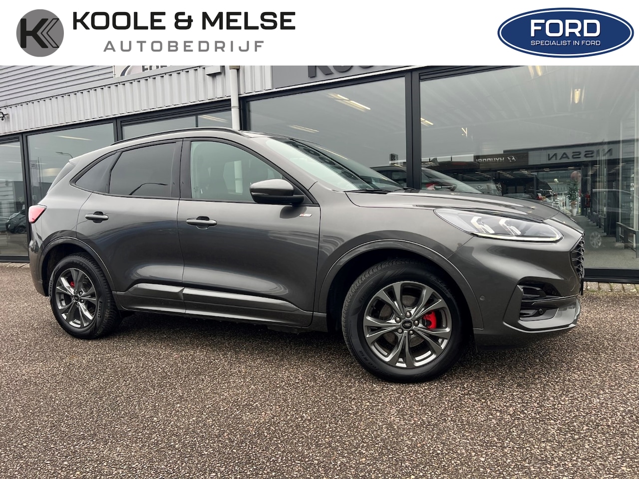 Ford Kuga - 2.5 PHEV e-CVT 225pk ST-Line X , voorruitverwarming , stoel en stuur verwarming - AutoWereld.nl