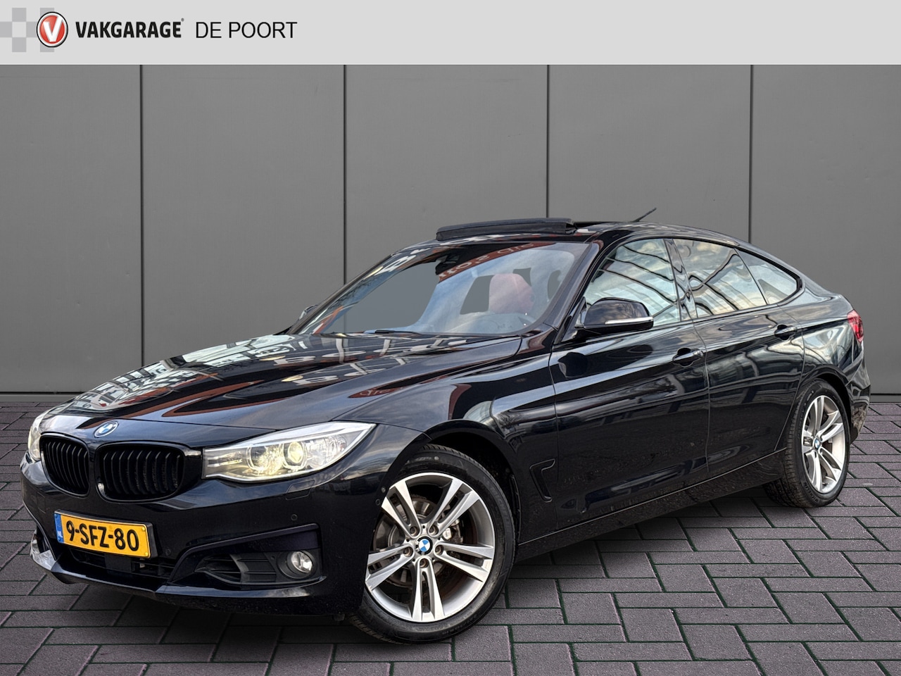 BMW 3-serie Gran Turismo - 320i xDrive High Executive | NL-auto | Vol opties | Pano | ACC | H&K audio - AutoWereld.nl