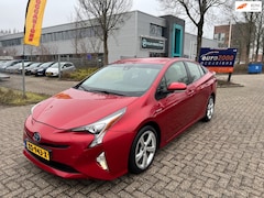 Toyota Prius - 1.8 Aspiration - CAMERA - KEYLESS - NETJES