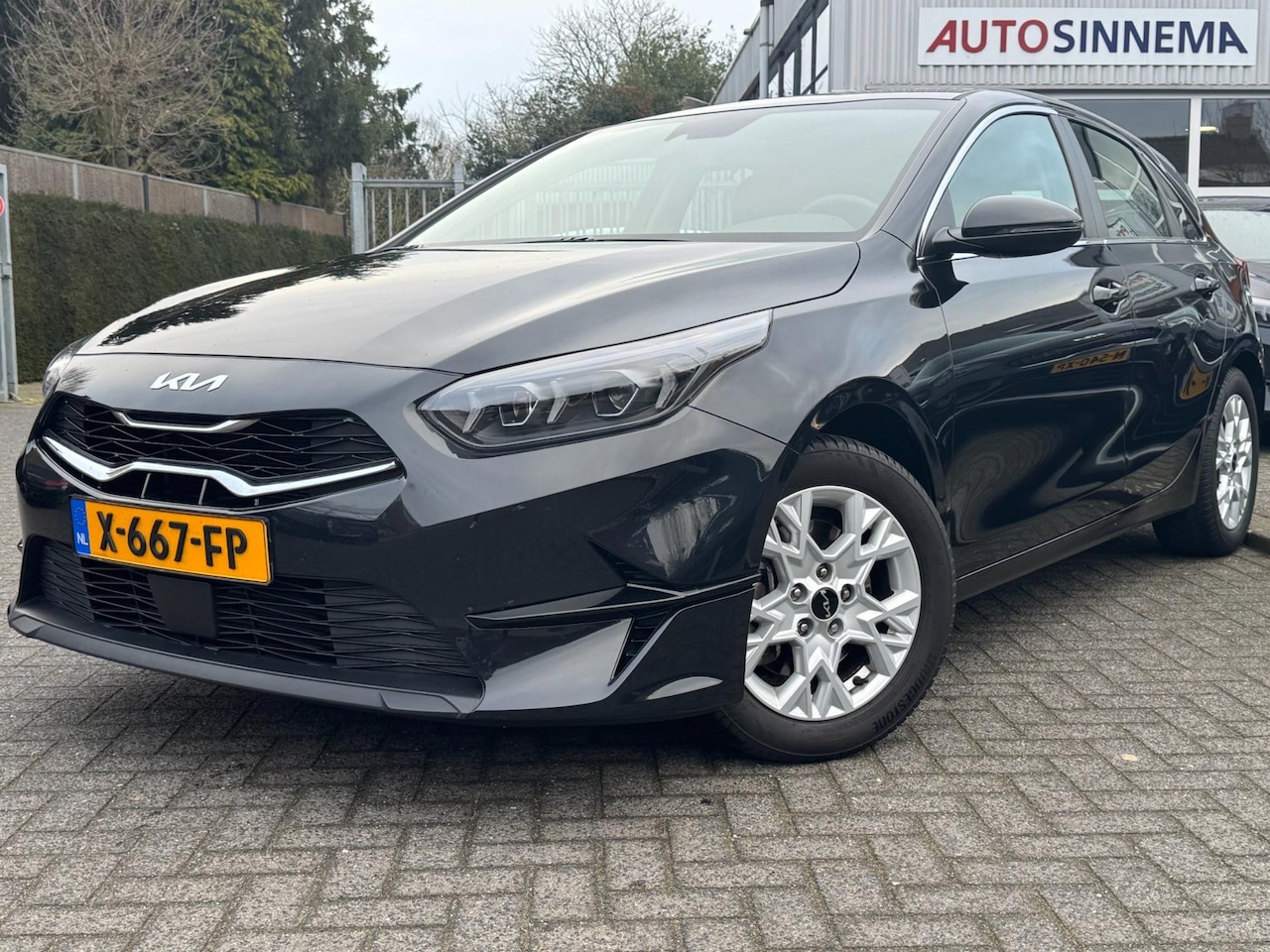 Kia Cee'd - Ceed 1.0 T-GDi DynamicLine | All Season | Climate | Cruise | Apple Carplay | - AutoWereld.nl