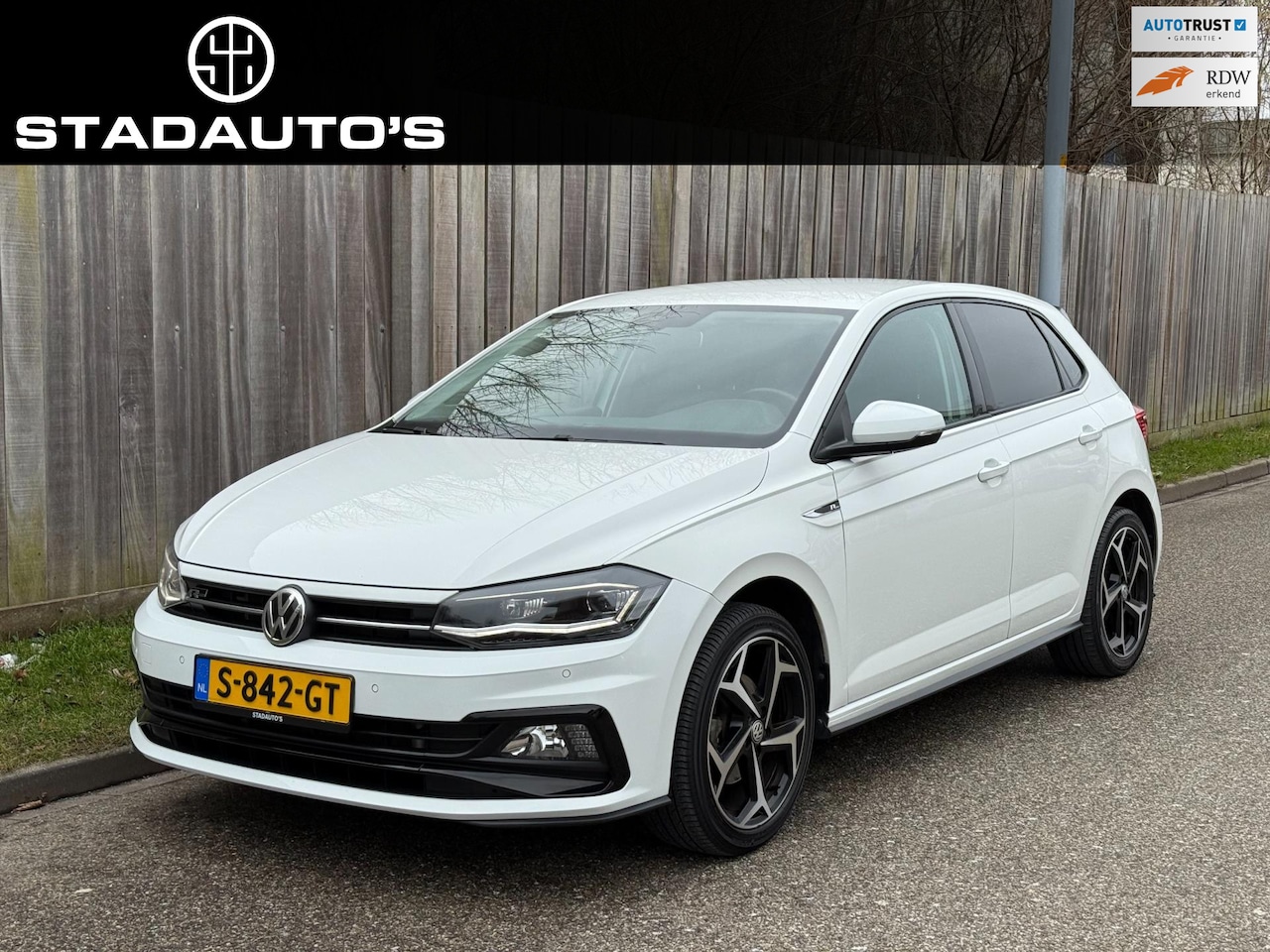 Volkswagen Polo - 1.0 TSI R-Line DSG Virtual Cockpit Carplay! - AutoWereld.nl
