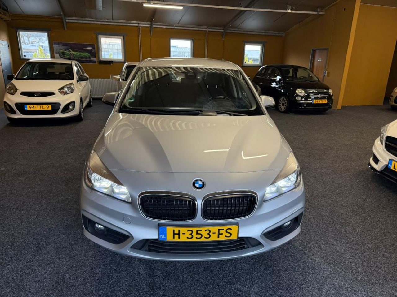 BMW 2-serie Active Tourer - 218i Essential& AUTOTELEFOON VERB & TREKHAAK - AutoWereld.nl