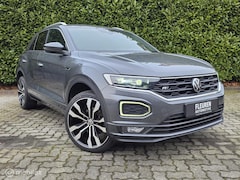 Volkswagen T-Roc - 1.5 TSI DSG R-Line|Virtual|Keyless|Carplay|12-2020