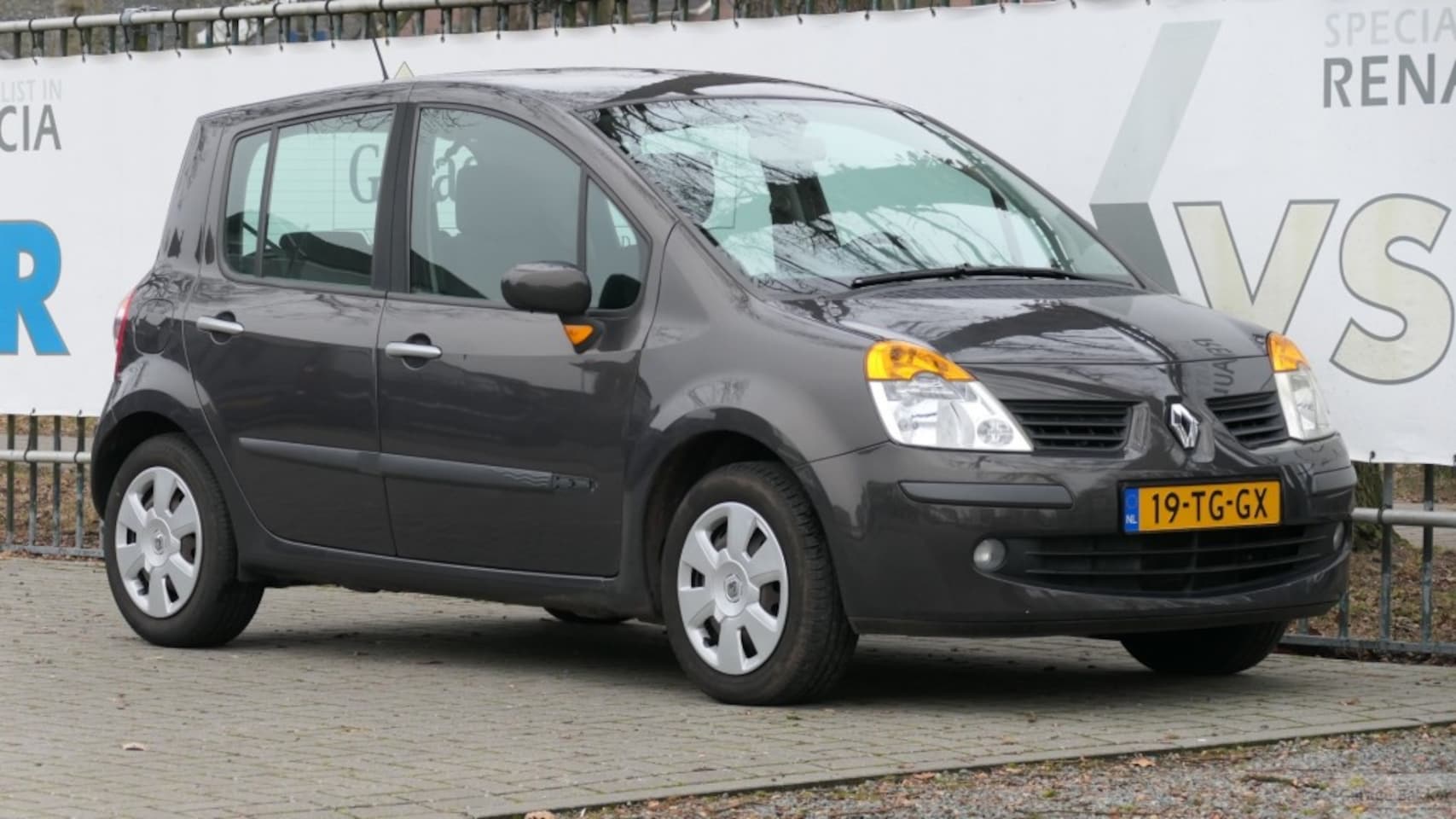 Renault Modus - 1.4-16V Dynamique 1.4 16v Dynamique - AutoWereld.nl