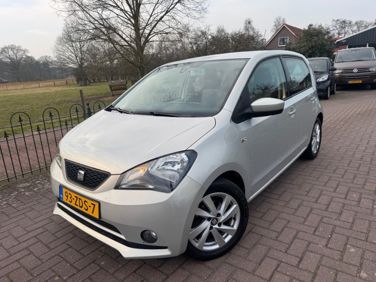 SEAT Mii - 1.0 STYLE *Airco*Cruise*PDC - AutoWereld.nl