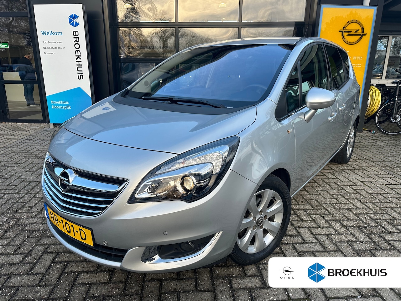 Opel Meriva - 1.4 Turbo Blitz+ | AGR-COMFORTSTOELEN| STOEL- EN STUURVERWARMING| CAMERA| PARKEERSENSOREN - AutoWereld.nl