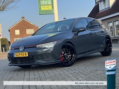Volkswagen Golf - 8 2.0 TSI GTI Clubsport 300PK / Nurburgring / Virtual Cockpit / IQ-Light / Camera / Sfeer