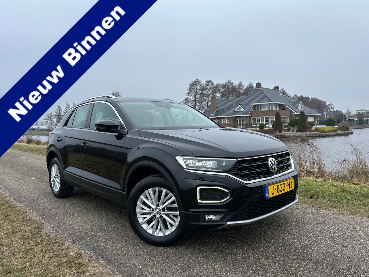 Volkswagen T-Roc - 1.5 TSI Sport Virtual Cockpit / Camera / Trekhaak - AutoWereld.nl