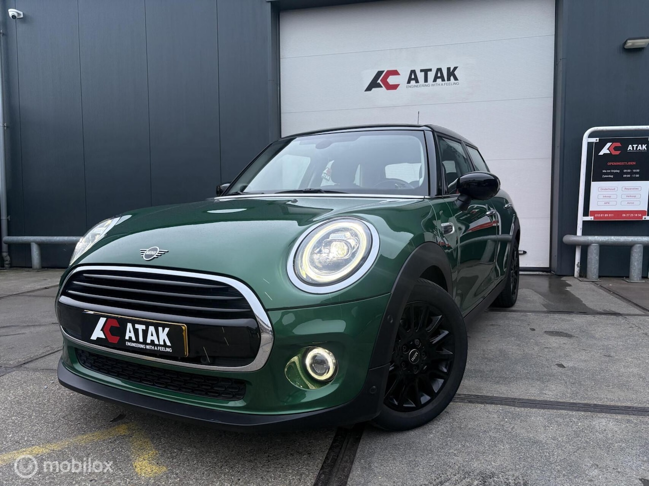MINI Cooper - Mini 1.5 Business Edition Carplay Harman Kardon Led - AutoWereld.nl