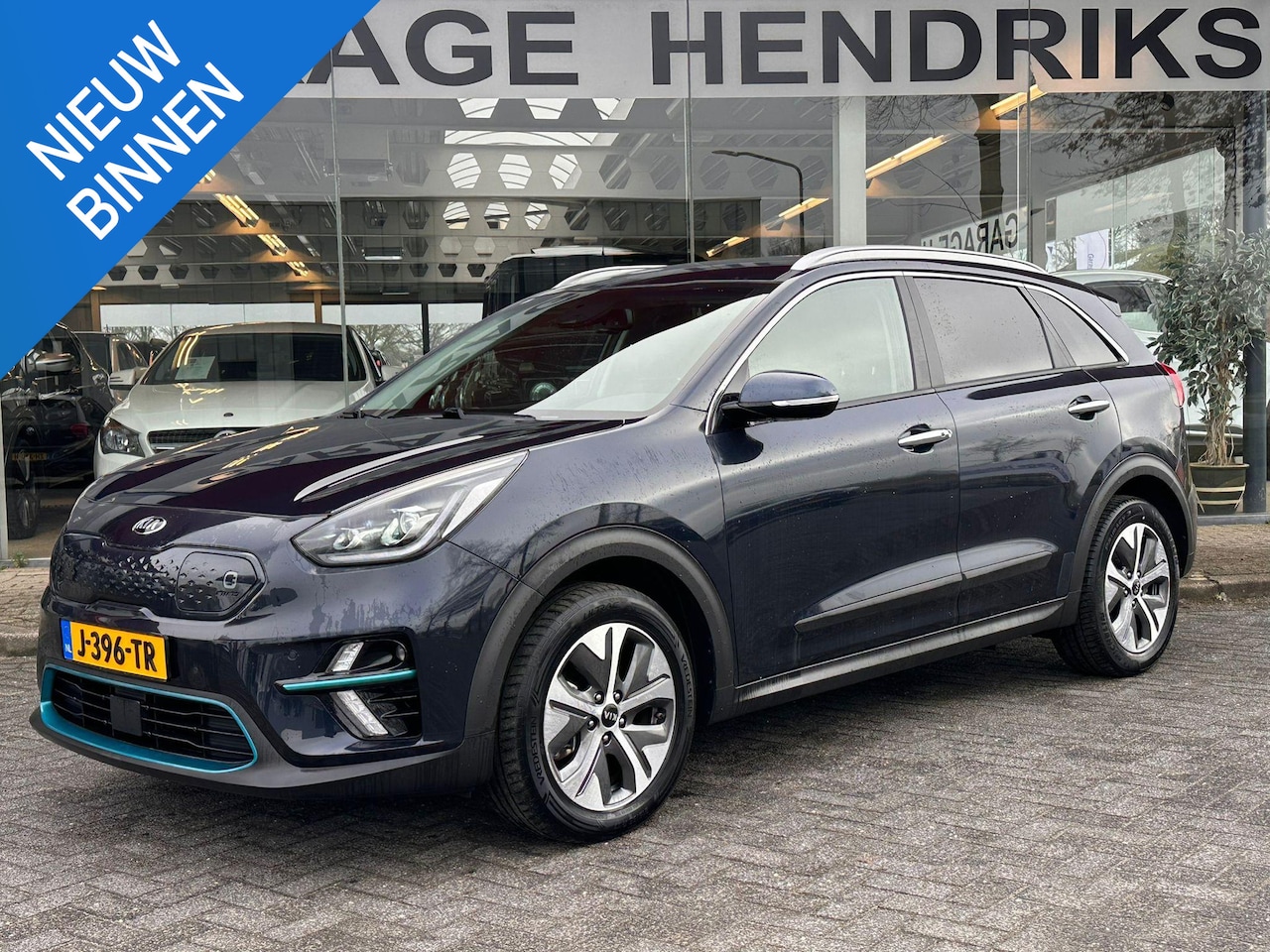 Kia e-Niro - ExecutiveLine 64 kWh | SOH: 96,8% | Leder | Full LED | Adaptive CC | Climate | Navi | JBL - AutoWereld.nl