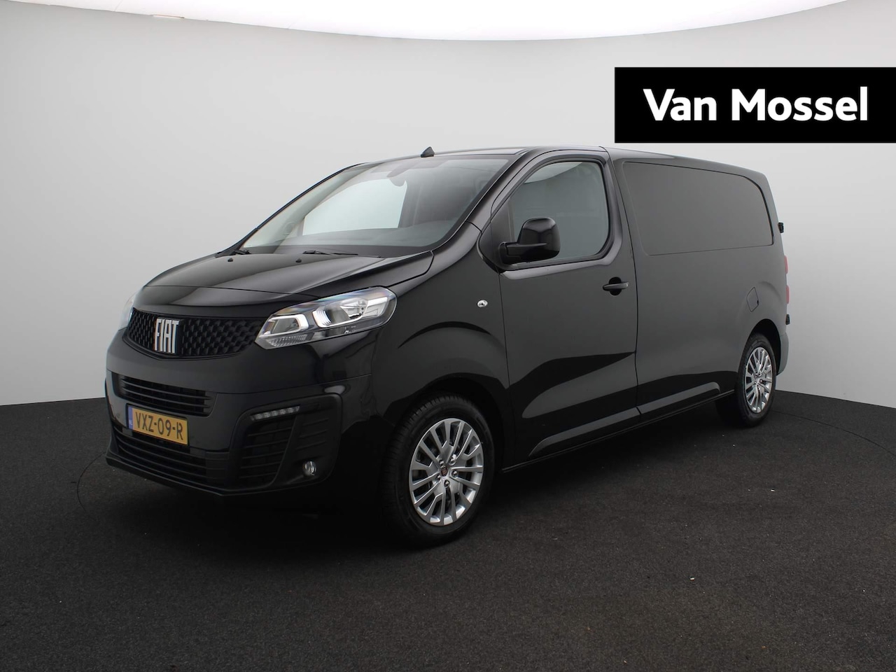 Fiat Scudo - 2.0 MultiJet L2H1 145pk | Navigatie | Bluetooth | Parkeersensoren | Airco | Trekhaak | Hou - AutoWereld.nl