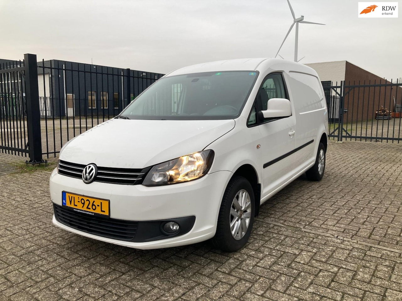 Volkswagen Caddy Maxi - 1.6 TDI BMT Airco,Navi,Pdc,.. - AutoWereld.nl