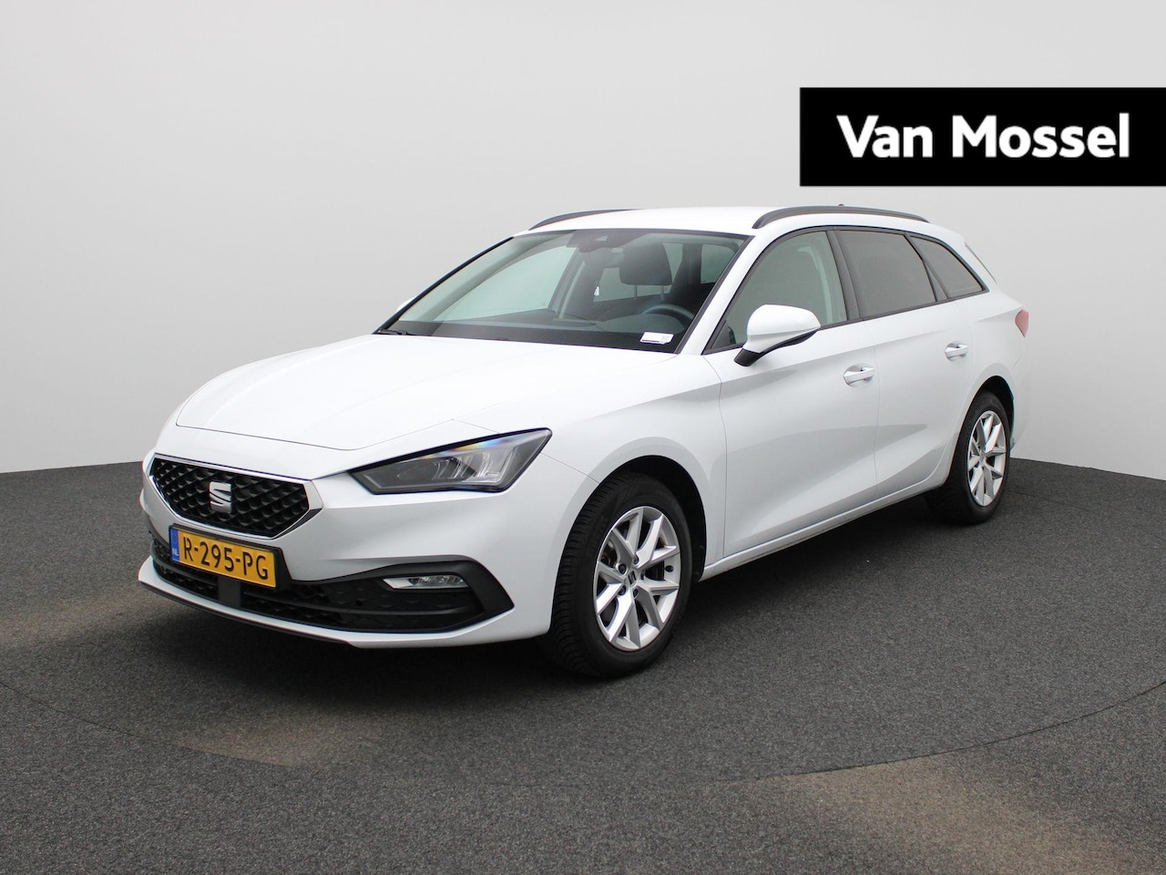 SEAT Leon Sportstourer - 1.0 TSI Reference | Apple Carplay / Android Auto | Privacy Glass | LED Koplampen | Lichtme - AutoWereld.nl