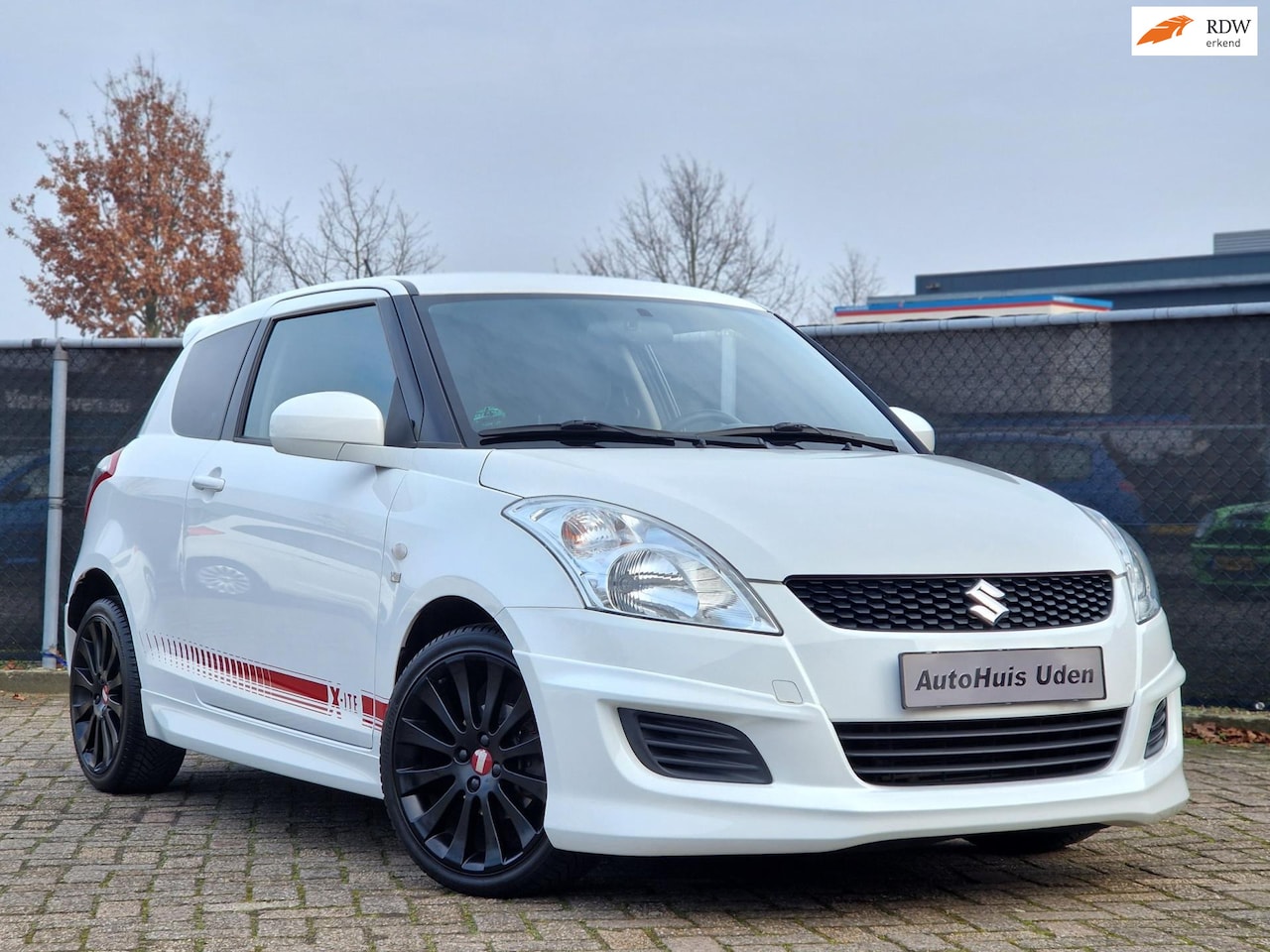 Suzuki Swift - 1.2 X-ite Exclusive EASSS - AutoWereld.nl