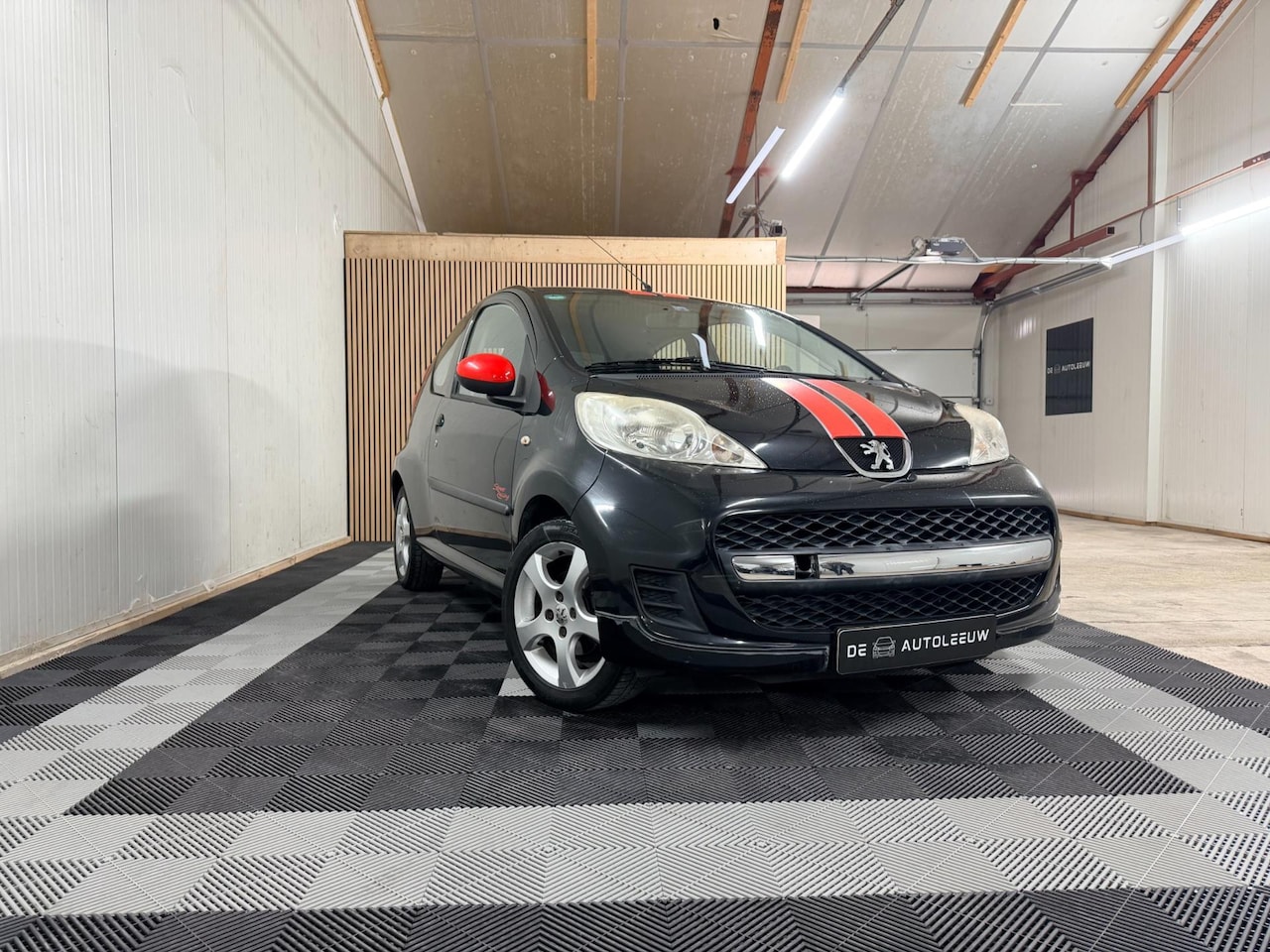 Peugeot 107 - 1.0-12V XR / Airco / Nieuw Apk! - AutoWereld.nl