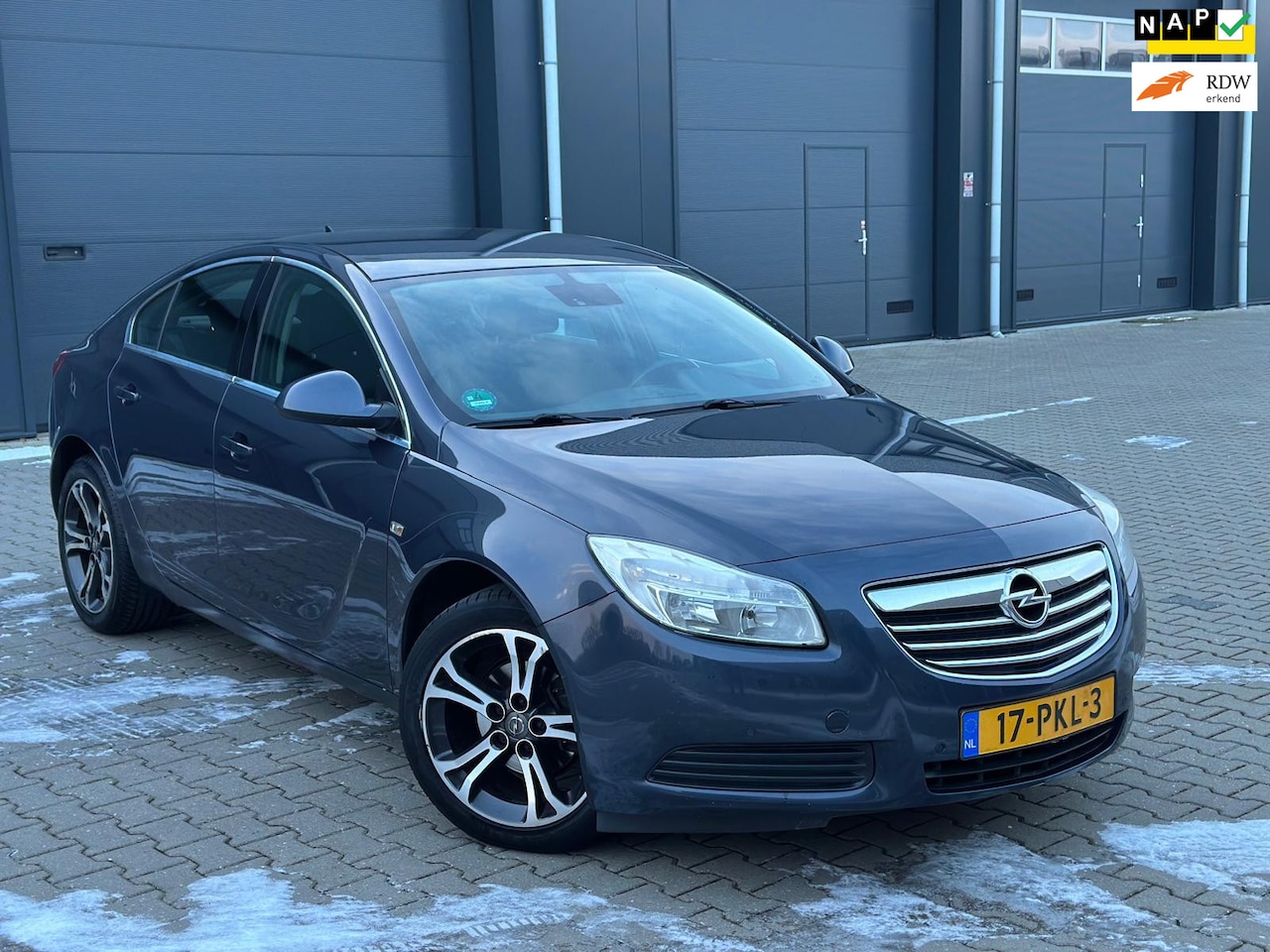 Opel Insignia - 1.8 EDITION BJ011 CLIMA NAVI LMV - AutoWereld.nl