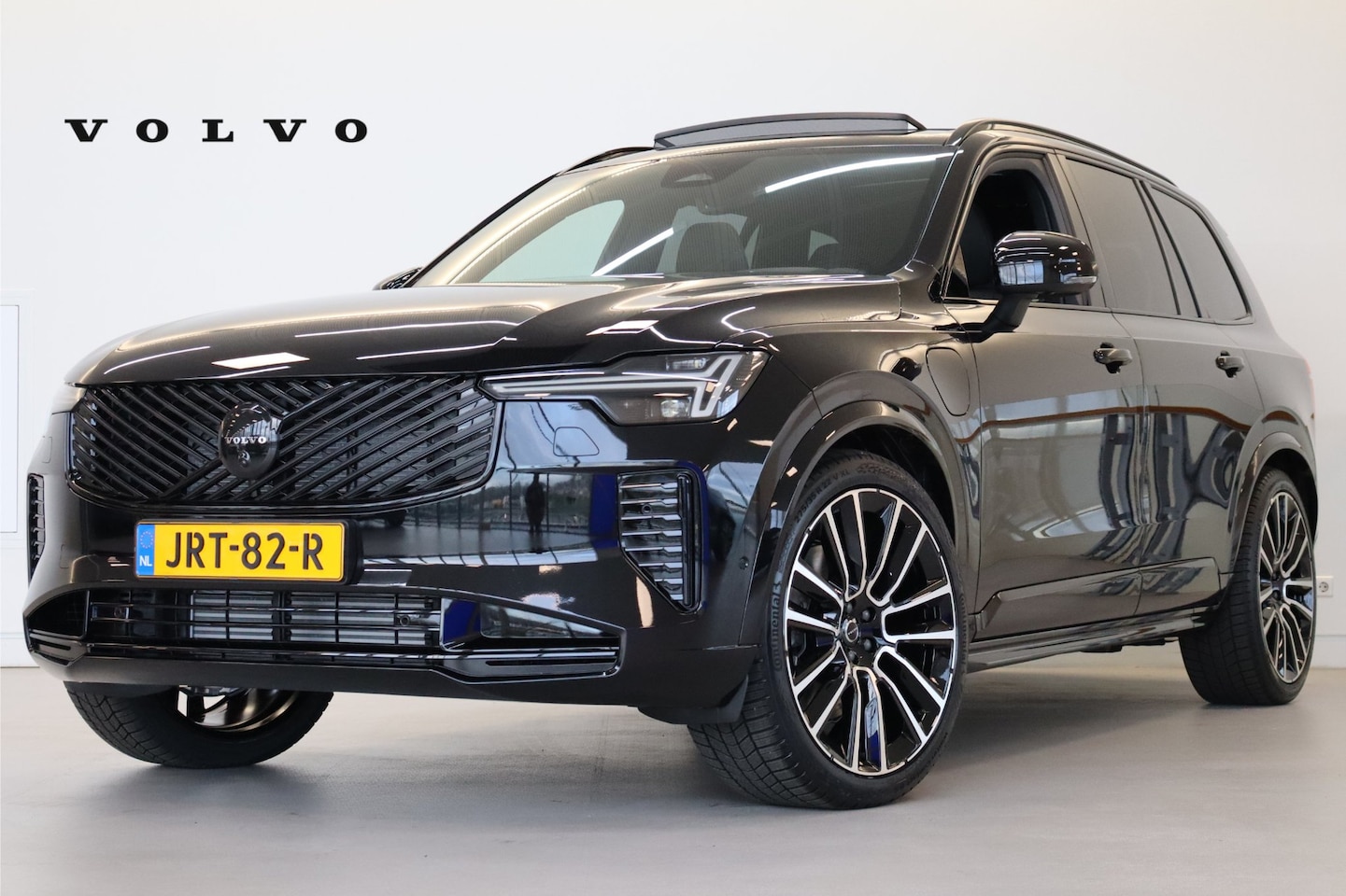 Volvo XC90 - T8 455PK Ultra Black Edition Executive | HEICO! | Trekhaak |  Luchtvering | Panormadak | 2 - AutoWereld.nl
