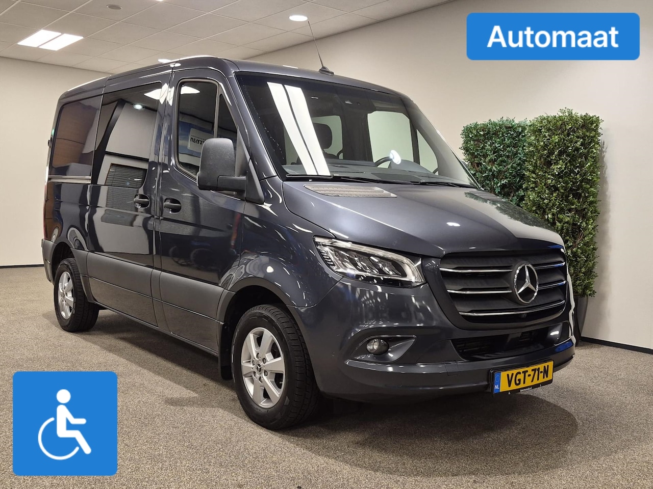 Mercedes-Benz Sprinter - L1H1 Rolstoelbus Automaat 2x zijschuifdeur - AutoWereld.nl