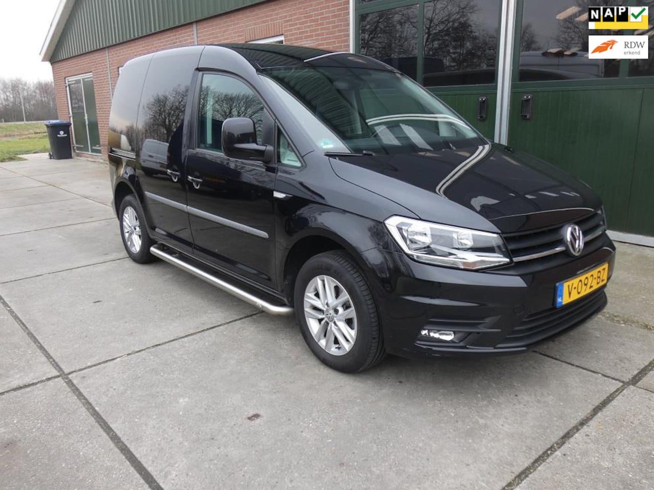 Volkswagen Caddy - 2.0 TDI L1H1 BMT* Highline*navi/cam*102 pk* - AutoWereld.nl