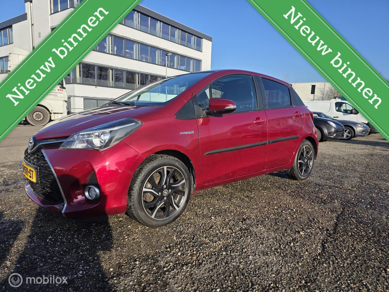 Toyota Yaris - 1.5 Hybrid Dynamic Bi-Tone 2016, 125000 KM**** - AutoWereld.nl