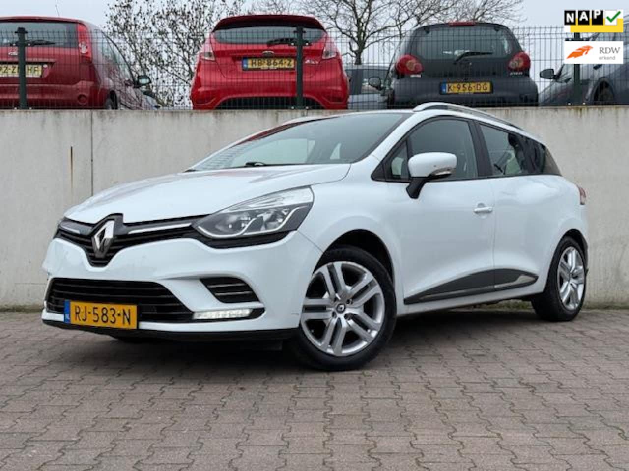 Renault Clio Estate - 0.9 TCe Zen/NAVI/CRUISE/PDC/FACELIFT/1STE EIGENAAR/NL AUTO/ - AutoWereld.nl