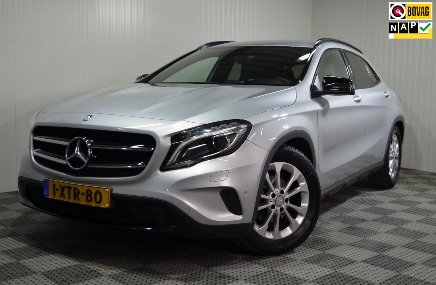 Mercedes-Benz GLA-Klasse - 200 Ambition / Xenon / Led / Pdc / NL auto - AutoWereld.nl